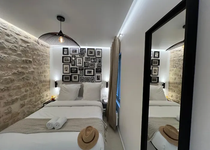 Clouet-paris Centre- Xve! Daire *