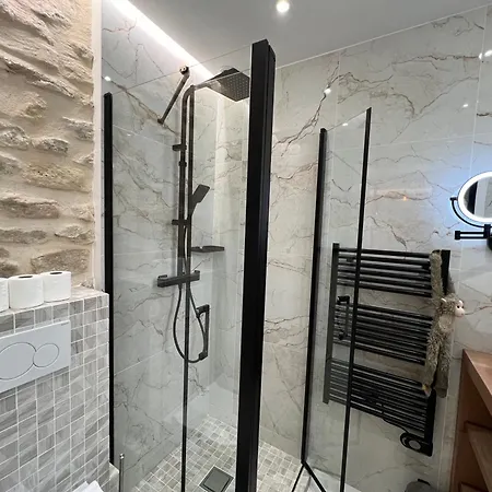 Clouet-paris Centre- Xve!